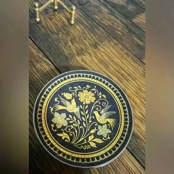 Damascene Gold Dove Design Round Decorative Mini Plate by Midas of Toledo Spain - Picture 2 of 8